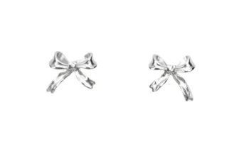 Smoothie London Sterling Silver Bow Stud Earrings – Elegant & Timeless